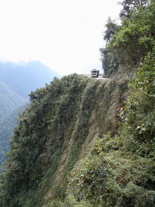 The Most Dangerous Road on Earth 18 The Most Dangerous Road On Earth